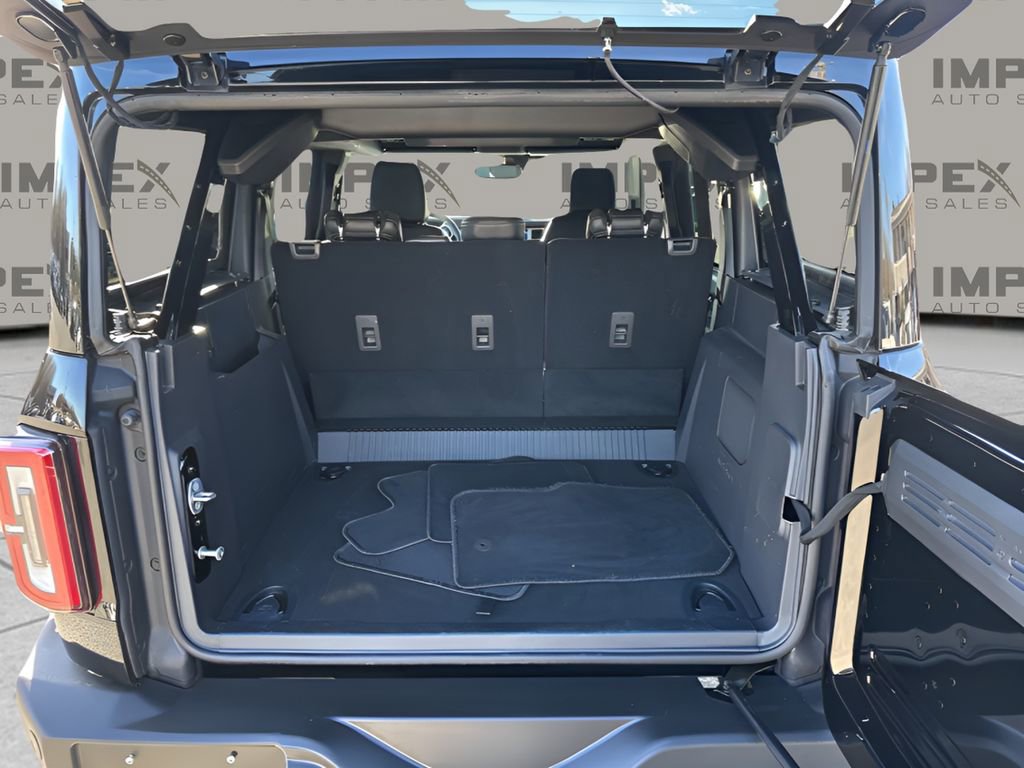 Used 2025 Ford Bronco Outer Banks image 36