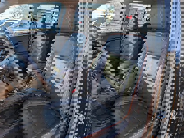 Used 2023 GMC Acadia AT4 w/ Technology Package image 24