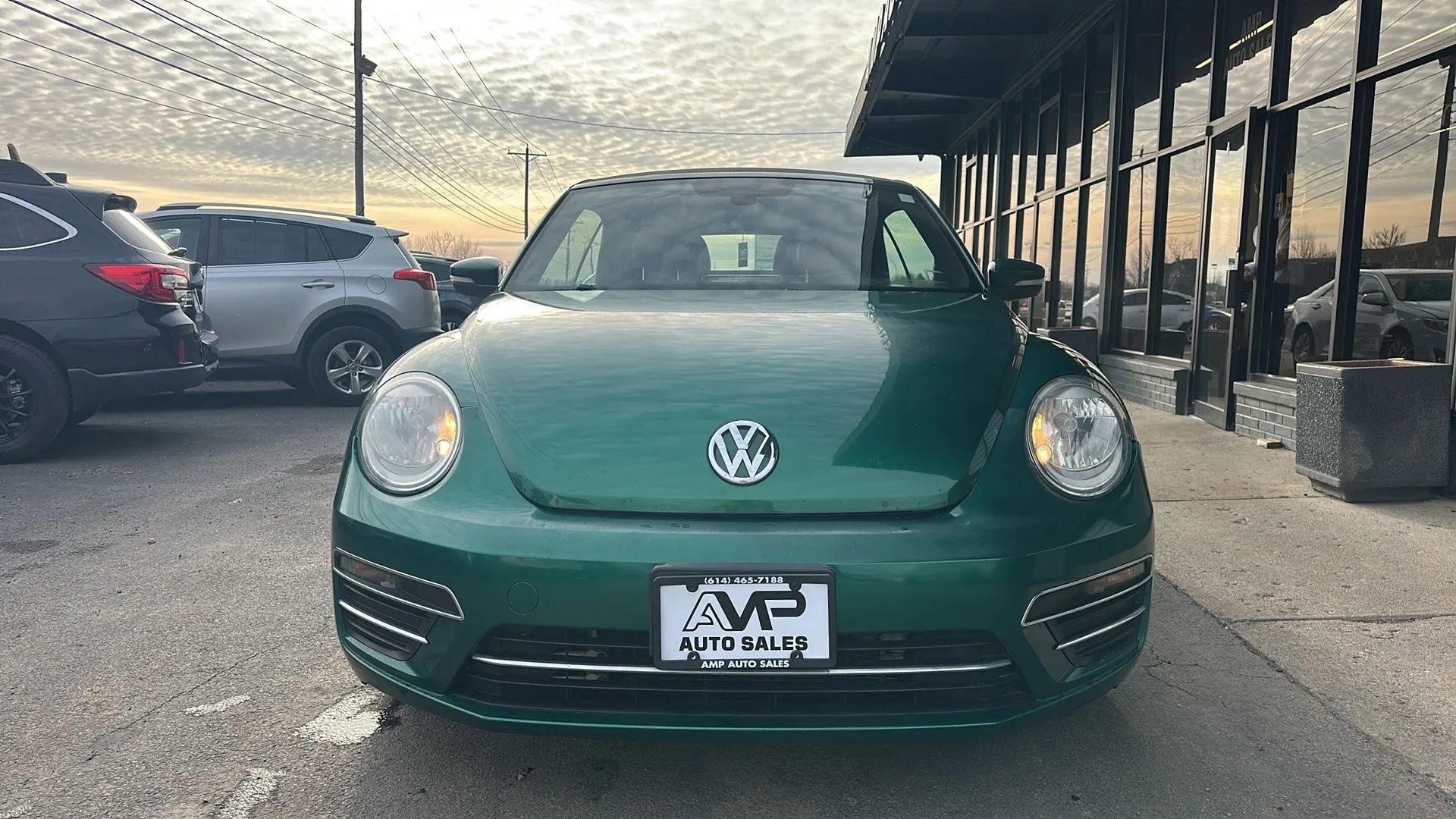 Used 2017 Volkswagen Beetle 1.8T Classic image 2