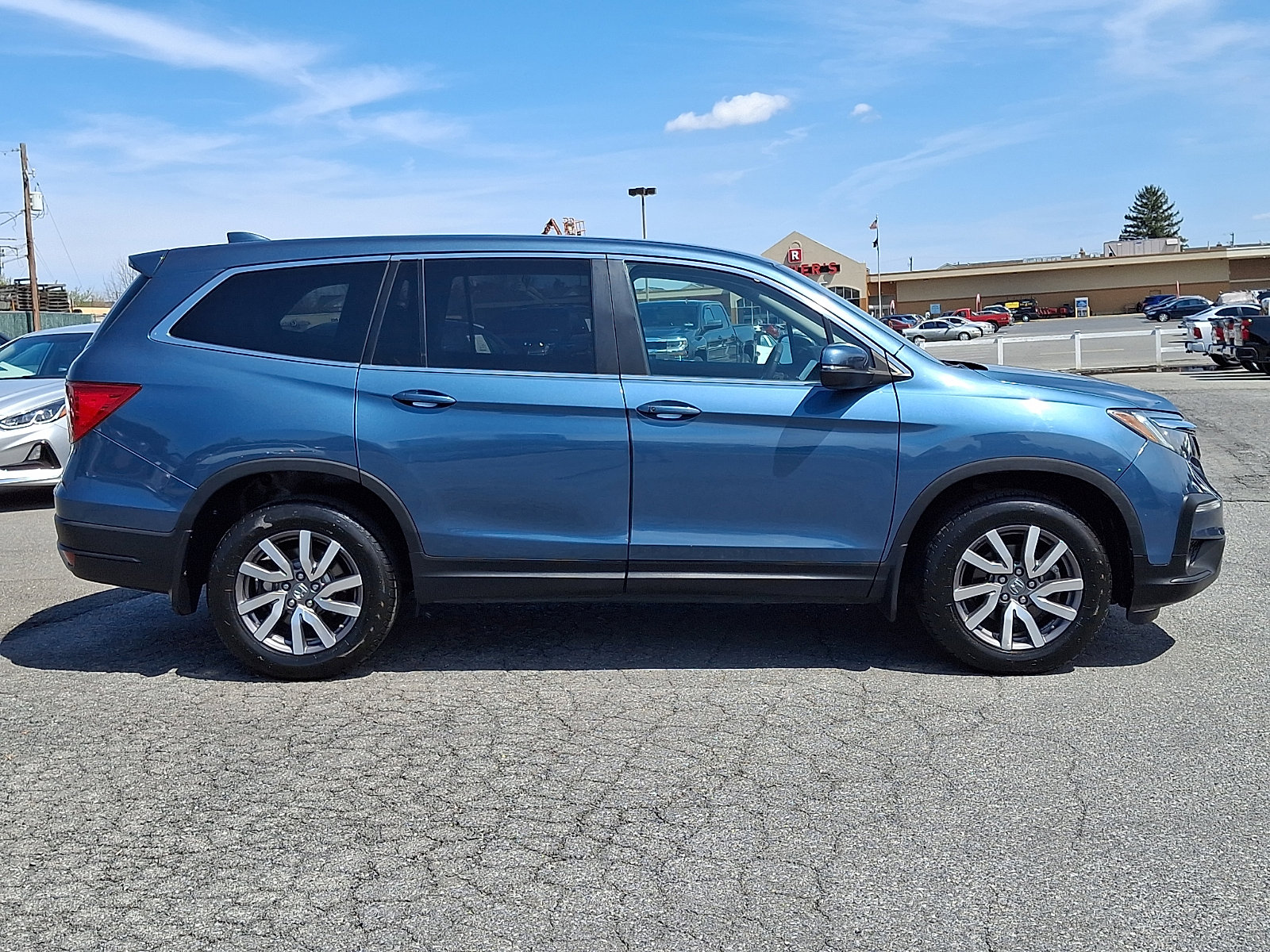 Used 2021 Honda Pilot EX image 7