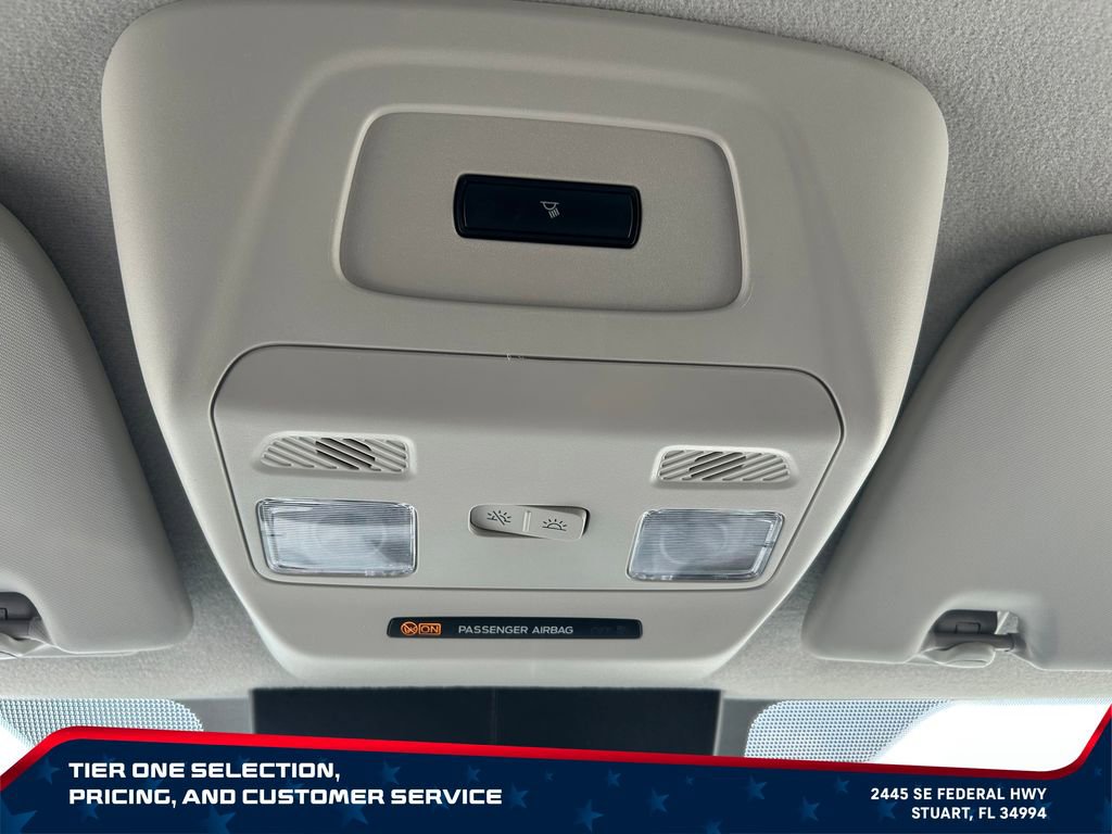 Used 2025 Ford Transit 250 Low Roof w/ Exterior Upgrade Package RWD image 24