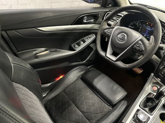 Used 2017 Nissan Maxima SR w/ Midnight Edition FWD image 12