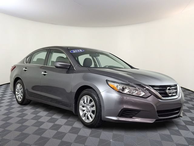 Used 2018 Nissan Altima 2.5 S w/ S Convenience Package