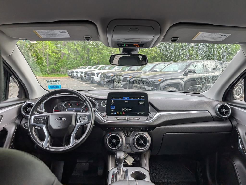 Used 2023 Chevrolet Blazer LT AWD/4WD image 21