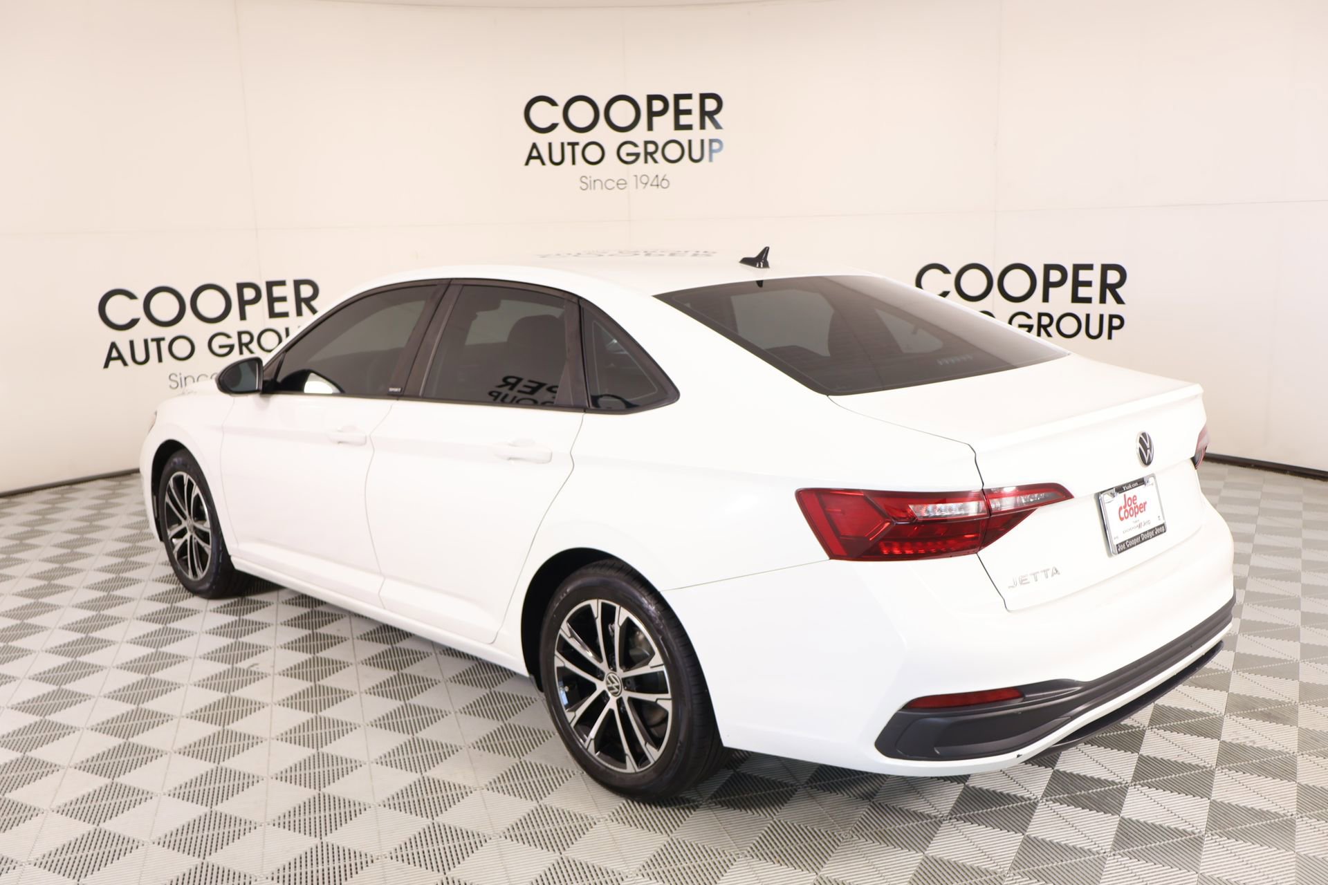 Used 2023 Volkswagen Jetta Sport FWD image 21