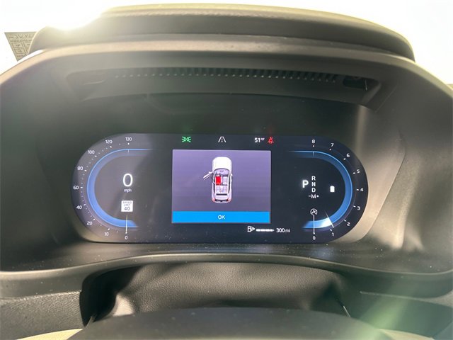 Used 2025 Volvo XC40 B5 Plus w/ Climate Package image 24