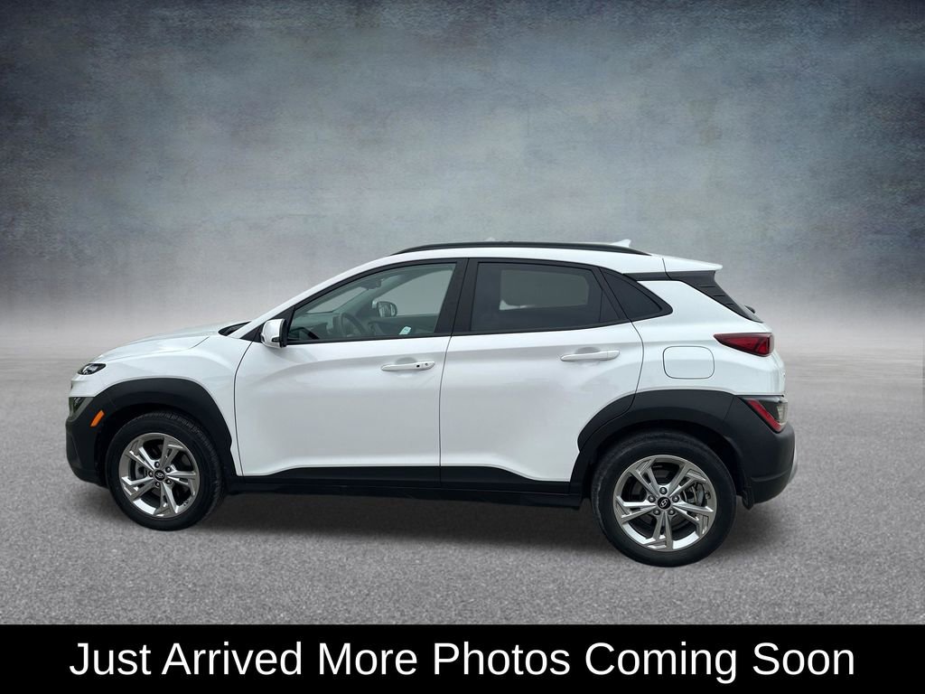 Used 2022 Hyundai Kona SEL AWD/4WD image 2