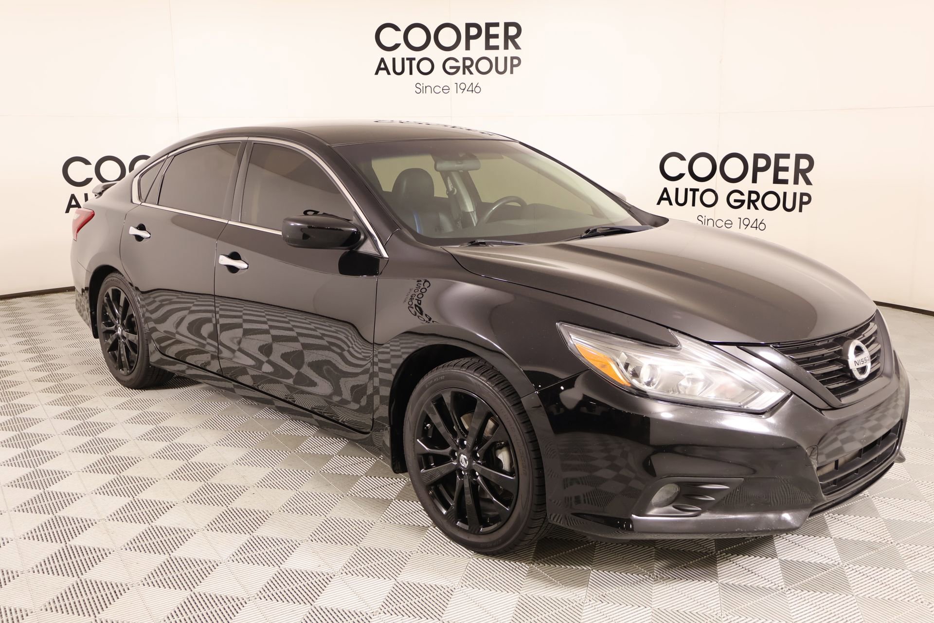 Used 2018 Nissan Altima 2.5 SR w/ SR Midnight Edition