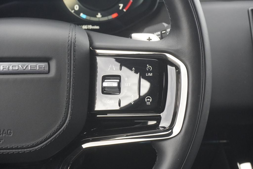 Used 2024 Land Rover Range Rover Sport Dynamic SE image 13