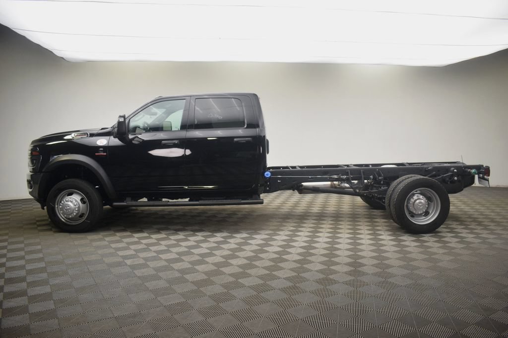 New 2026 RAM 5500 Tradesman AWD/4WD image 11