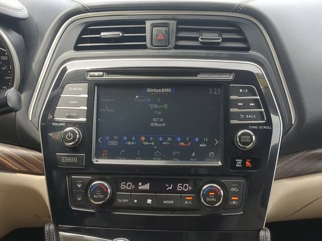 Used 2018 Nissan Maxima Platinum FWD image 16