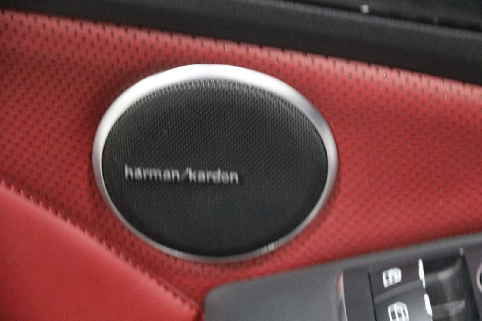 Used 2017 Mercedes-Benz SLC 43 AMG image 59