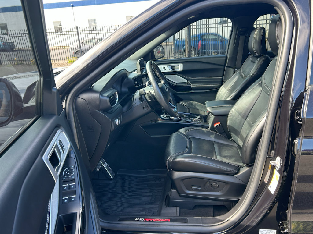 Used 2022 Ford Explorer ST w/ Equipment Group 401A AWD/4WD image 13