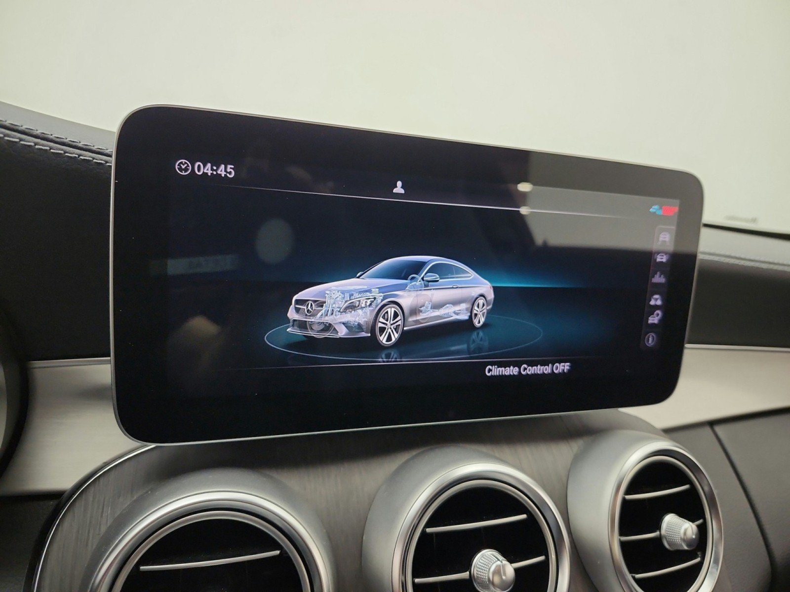 Used 2022 Mercedes-Benz C 300 Coupe image 9