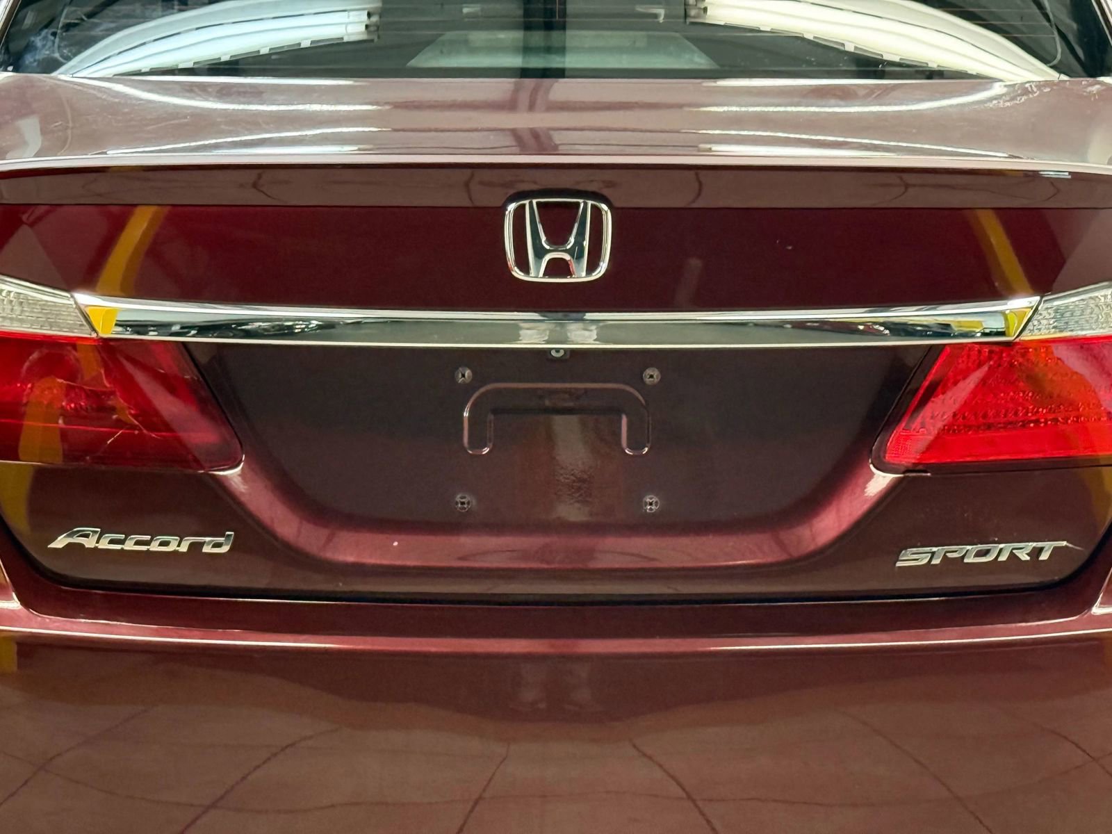 Used 2015 Honda Accord Sport image 10