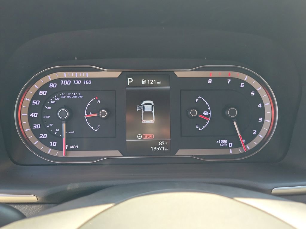 Used 2023 Hyundai Santa Cruz SE AWD/4WD image 25