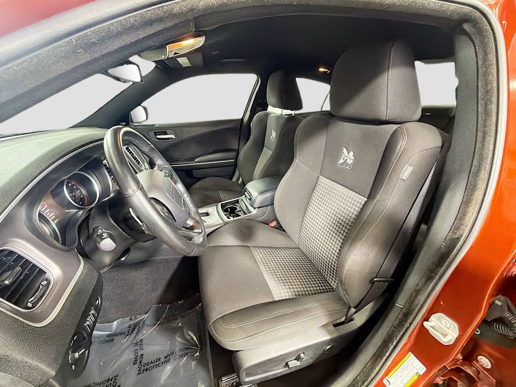 Used 2022 Dodge Charger Scat Pack RWD image 22