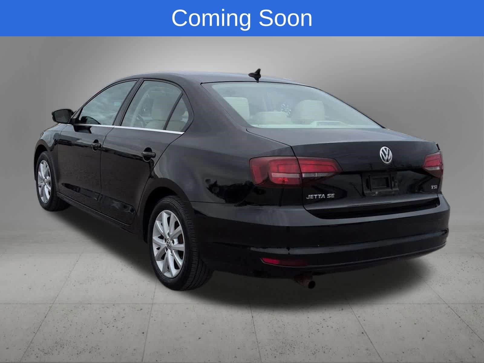 Used 2017 Volkswagen Jetta SE FWD image 4