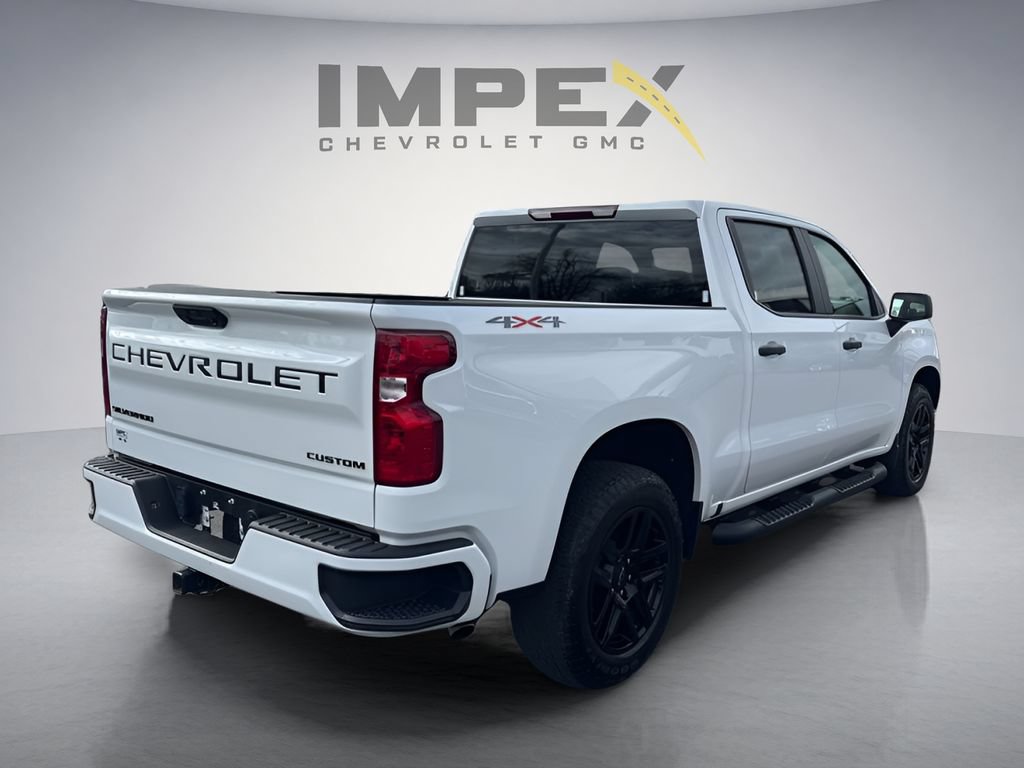 Used 2024 Chevrolet Silverado 1500 Custom AWD/4WD image 5