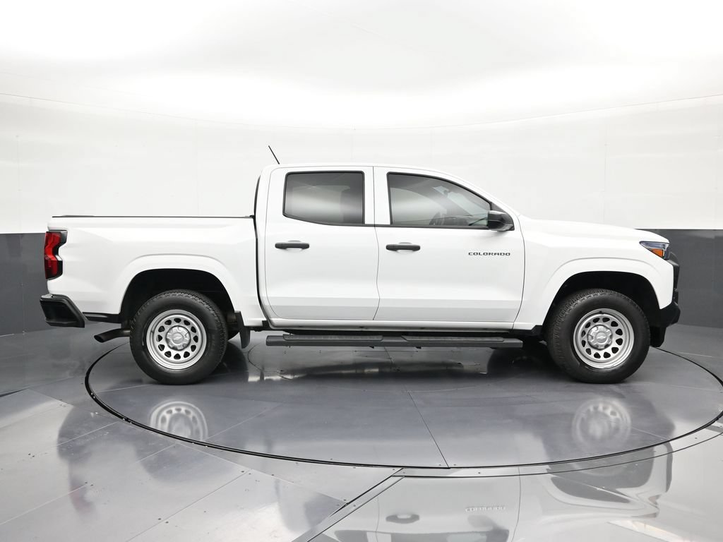 Used 2024 Chevrolet Colorado W/T w/ WT Convenience Package RWD image 6