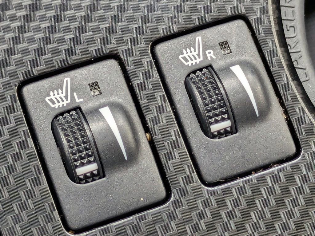 Used 2021 Toyota 4Runner Venture w/ Moonroof Package image 29