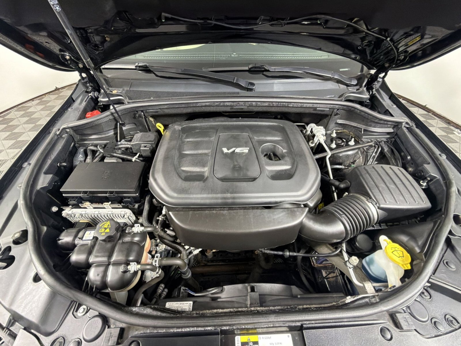 Used 2017 Jeep Grand Cherokee Limited image 27