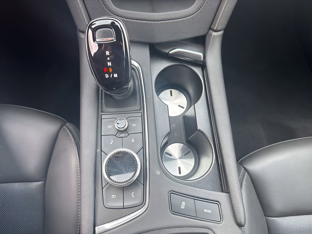 Certified 2025 Cadillac XT6 Premium Luxury image 30