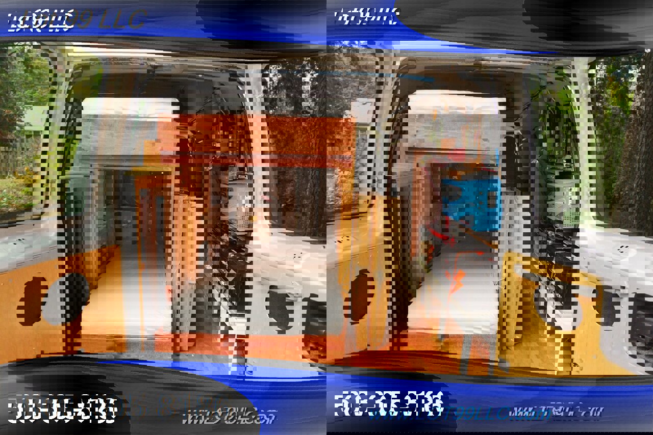 Used 2012 Ford E-350 and Econoline 350 XLT image 14