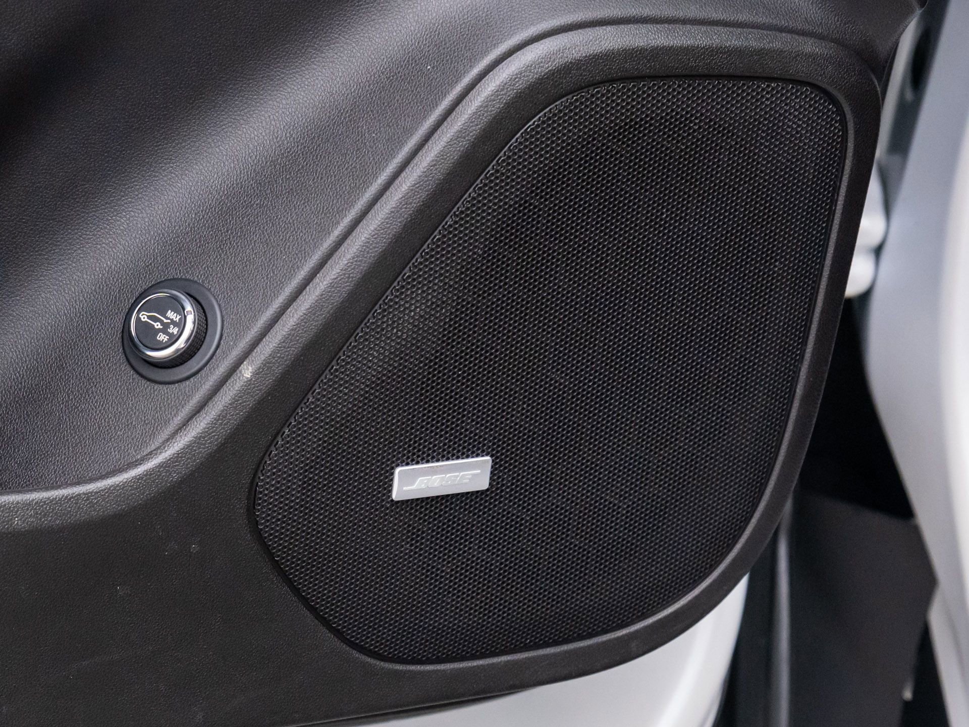 Used 2024 Chevrolet Blazer Premier w/ Driver Confidence II Package image 18