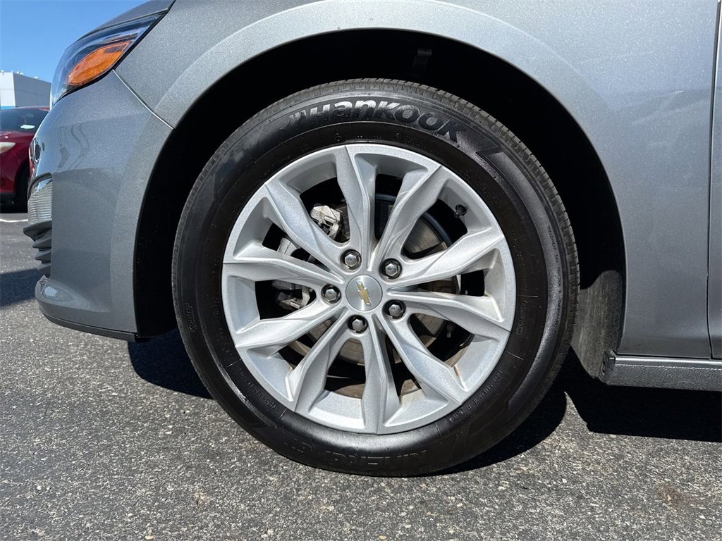 Used 2025 Chevrolet Malibu LT image 10