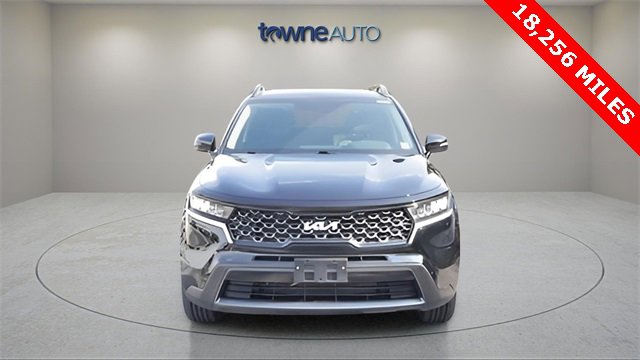 Used 2022 Kia Sorento S image 8