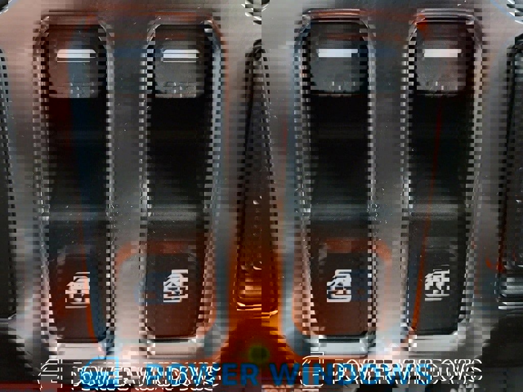 Used 2024 Jeep Wrangler Rubicon w/ Convenience Group AWD/4WD image 29