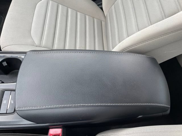 Used 2018 Ford Fusion S FWD image 35
