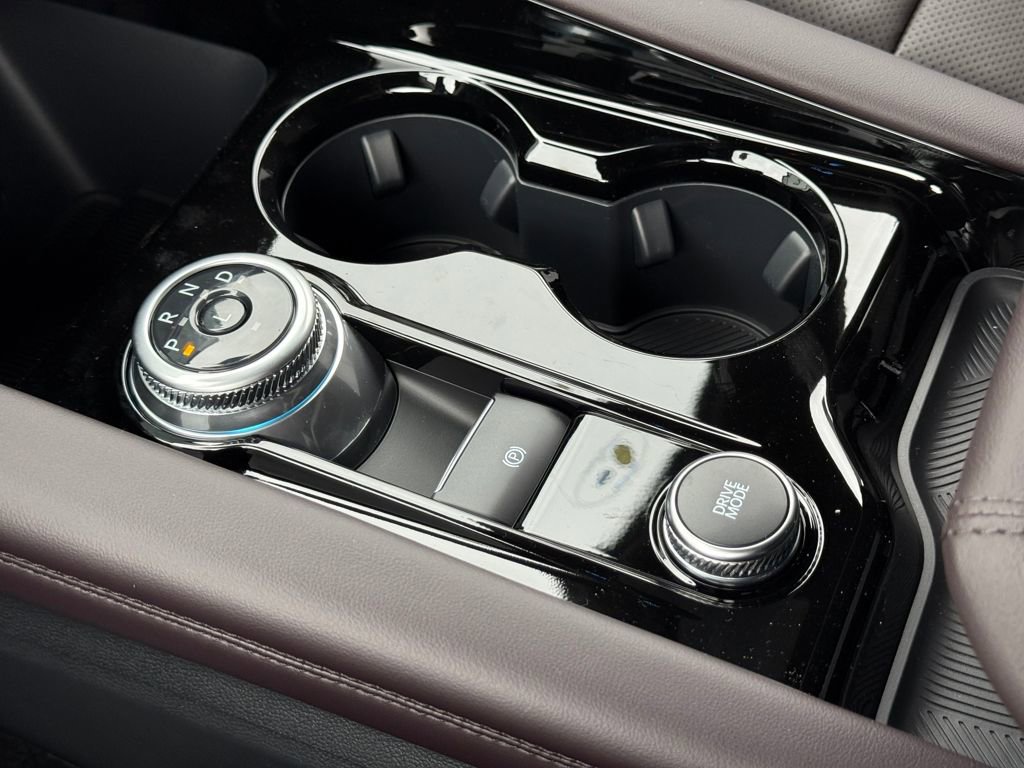 New 2026 Ford Explorer Platinum image 22