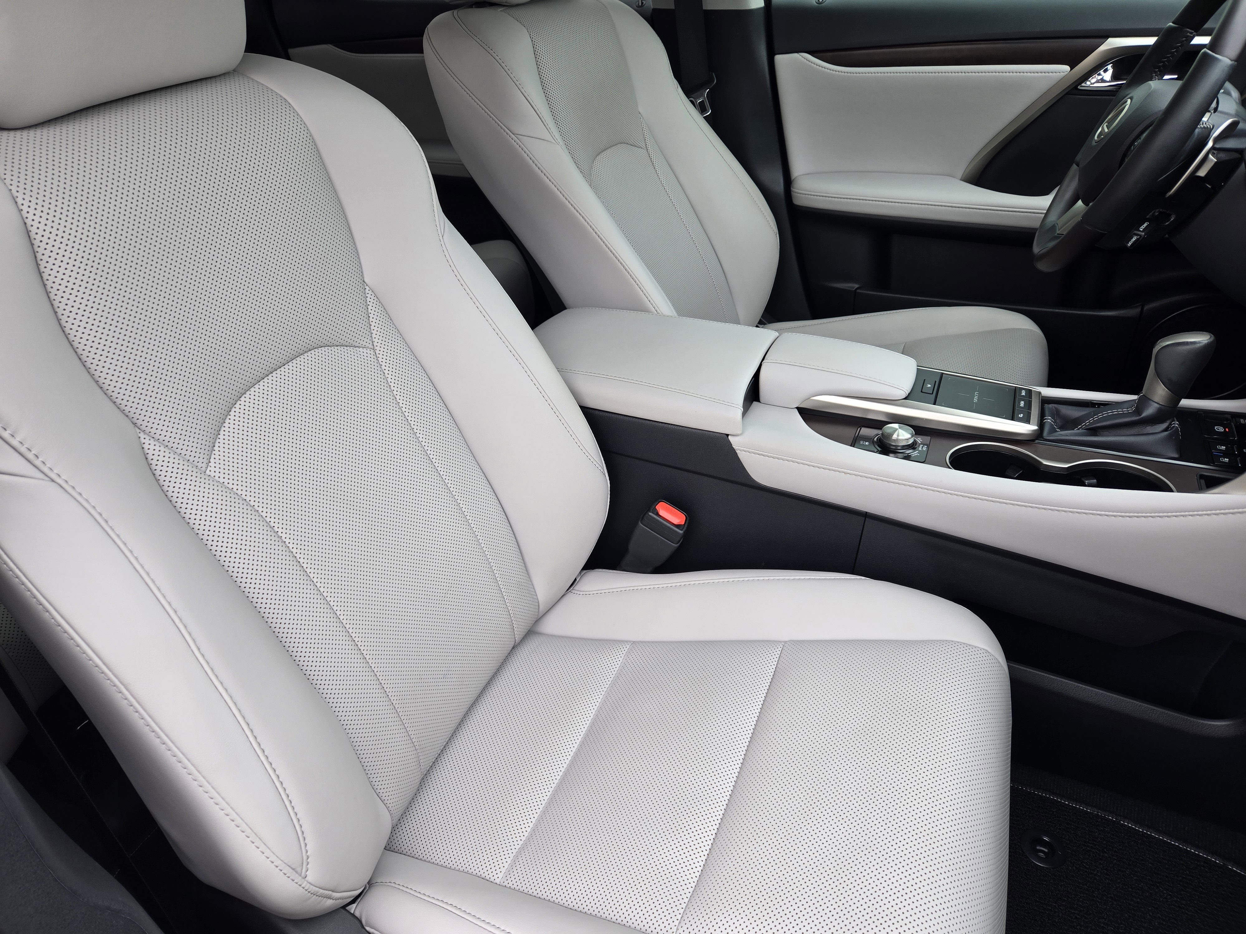 Used 2020 Lexus RX 350 FWD w/ Premium Package image 19