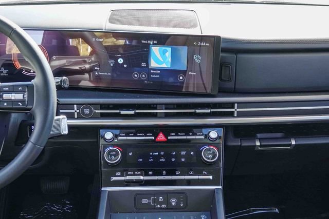 Certified 2025 Hyundai Santa Fe XRT image 13