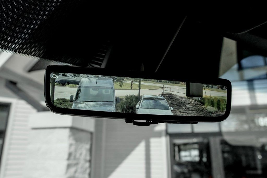 Used 2025 Mercedes-Benz Sprinter 2500 image 18