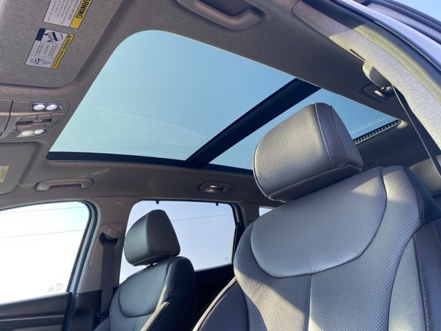 Used 2019 Hyundai Santa Fe FWD image 19