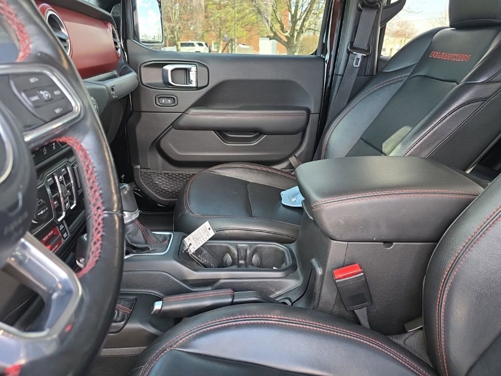 Used 2023 Jeep Gladiator Rubicon w/ Cold Weather Group image 24