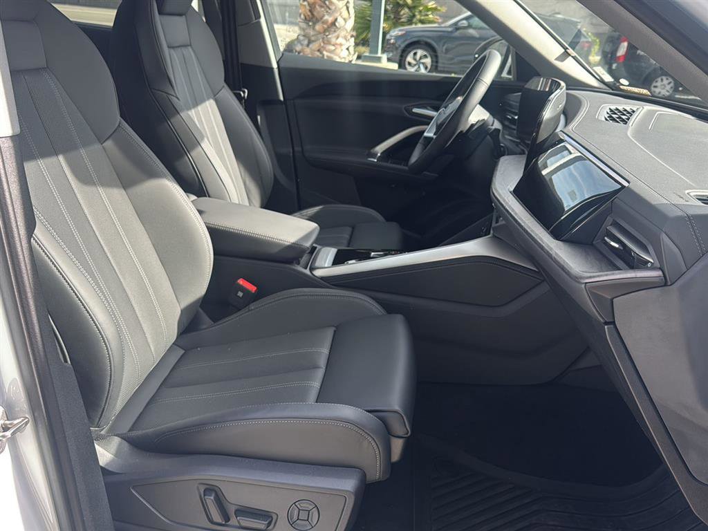 Certified 2025 Audi Q5 Premium Plus w/ Premium Plus image 13