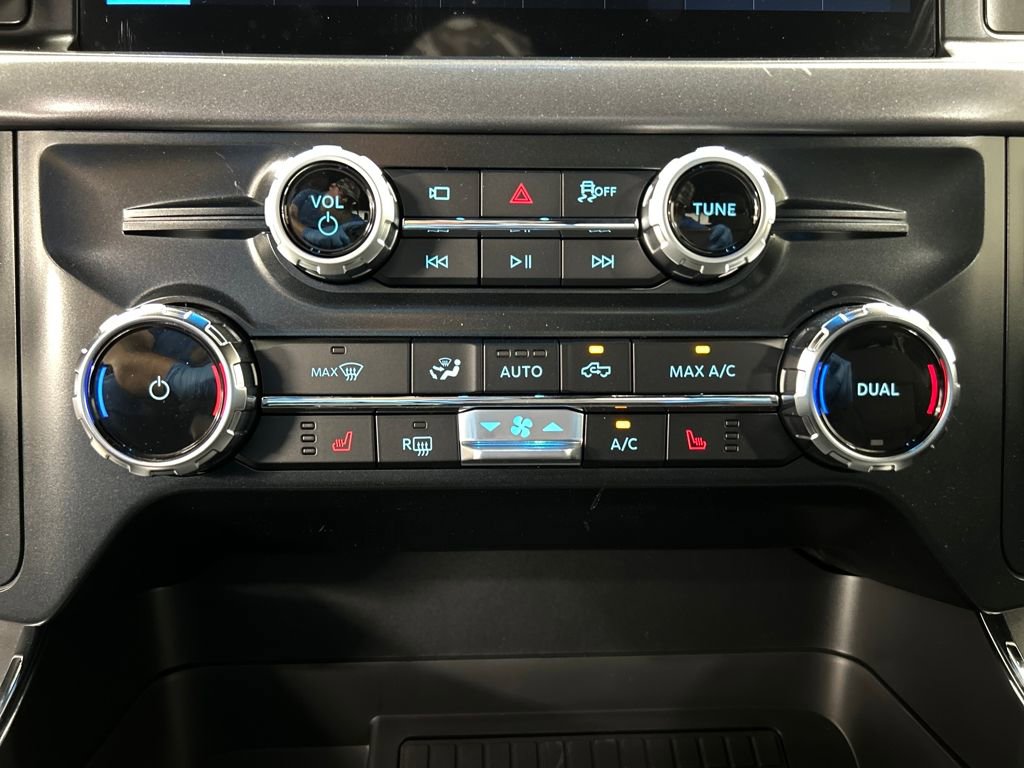 New 2025 Ford F150 XLT w/ Equipment Group 302A MID image 24
