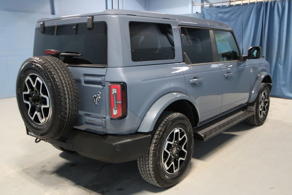 Used 2025 Ford Bronco Outer Banks image 31