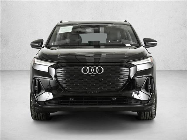 Certified 2024 Audi Q4 e-tron Premium image 2