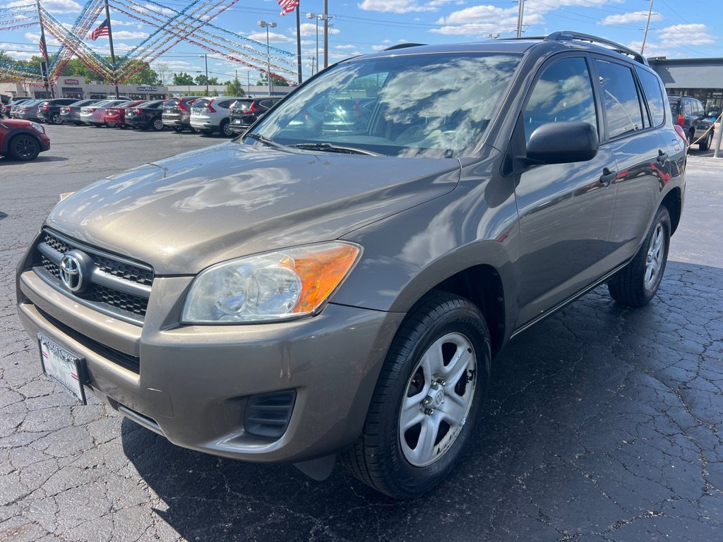 Used 2012 Toyota RAV4 4WD w/ Value Pkg image 3