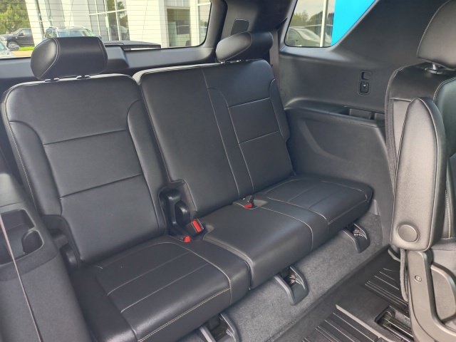 Used 2024 Chevrolet Traverse LT AWD/4WD image 10