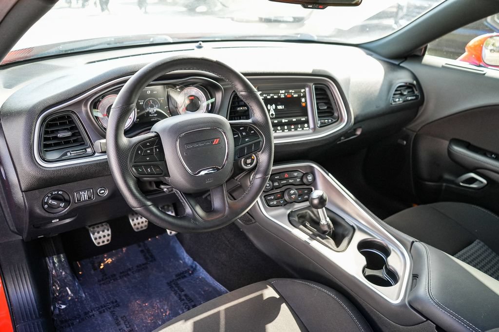 Used 2021 Dodge Challenger R/T Scat Pack w/ T/A Package RWD image 12