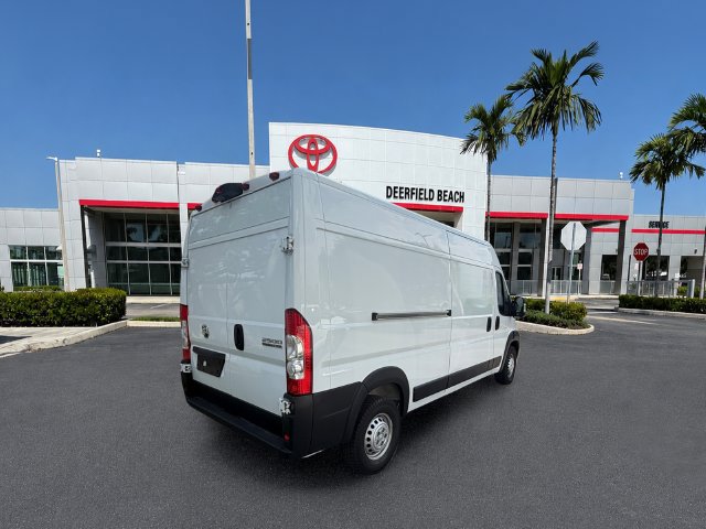 Used 2025 RAM ProMaster 2500 w/ Convenience Group FWD image 12