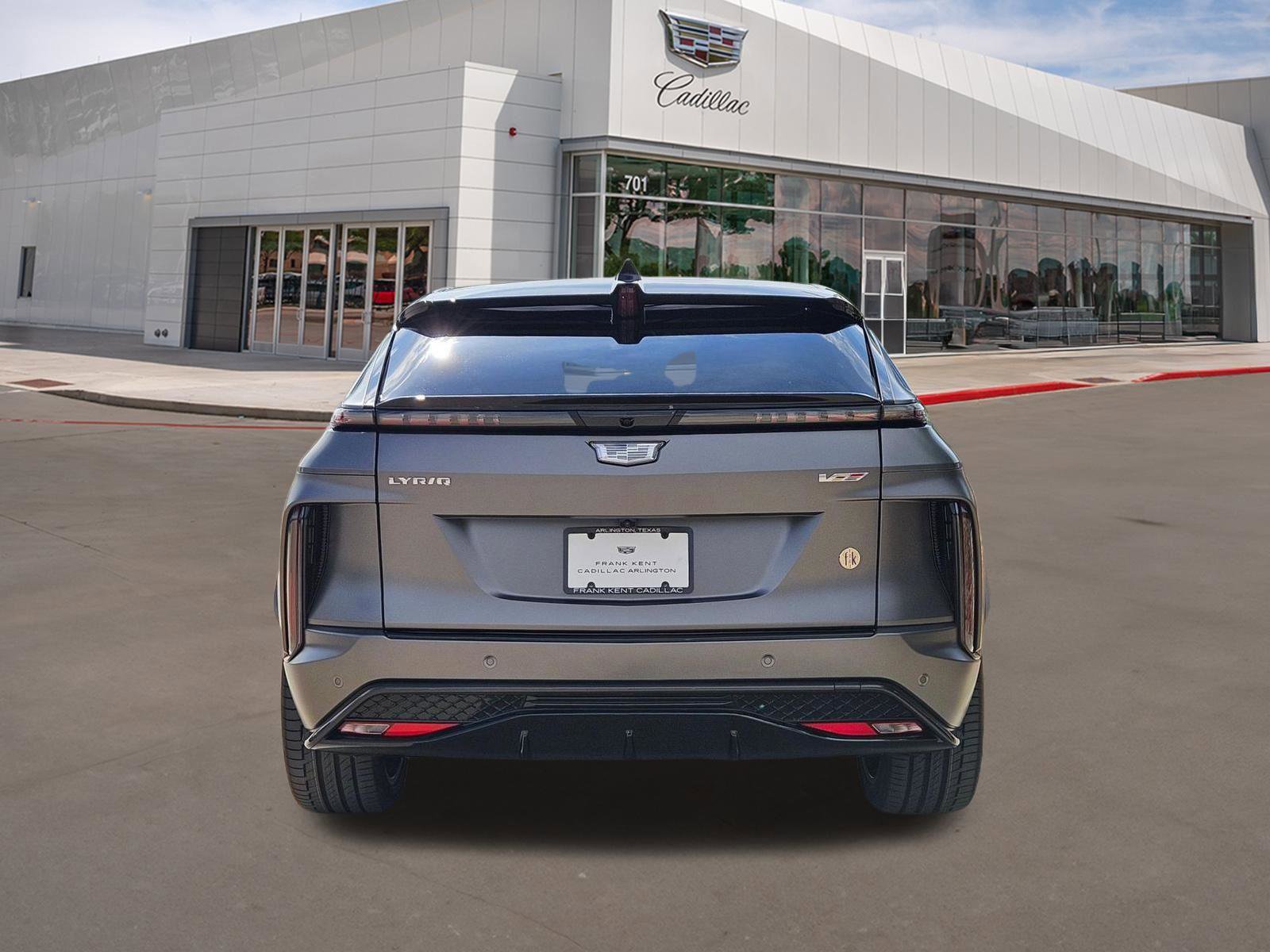 New 2026 Cadillac Lyriq V w/ Exterior Carbon Fiber Package AWD/4WD image 5