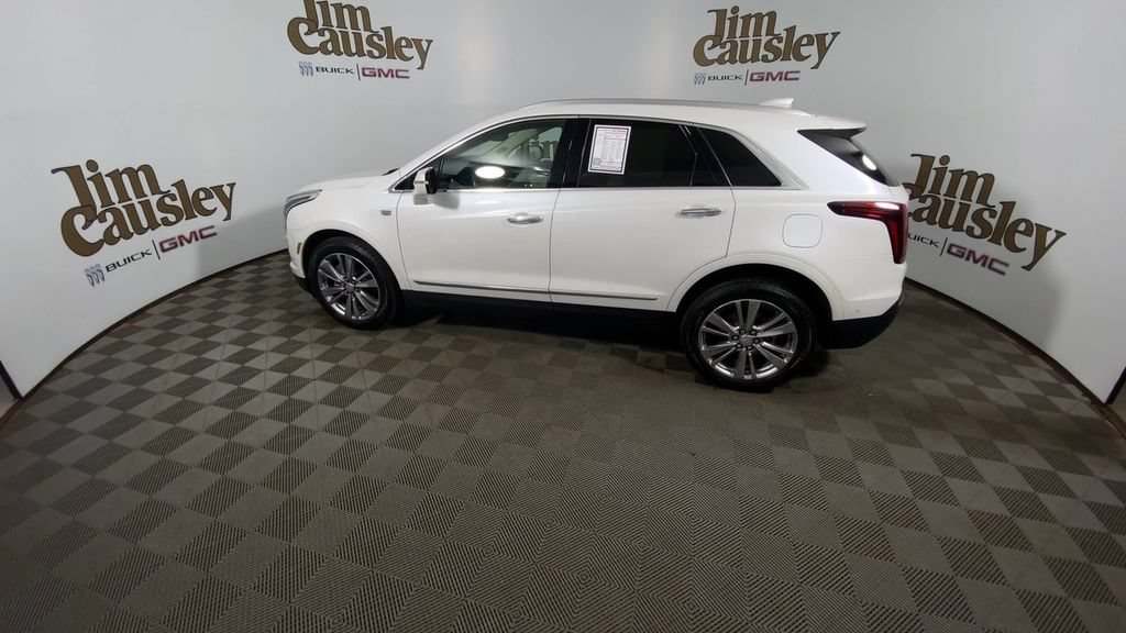 Certified 2024 Cadillac XT5 Premium Luxury w/ Technology Package AWD/4WD image 5