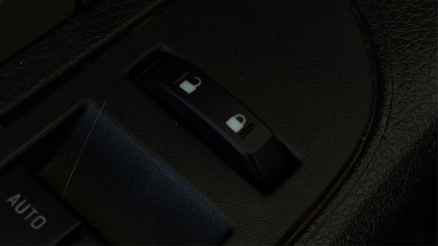 Used 2014 Ford F150 King Ranch w/ King Ranch Luxury Package AWD/4WD image 48